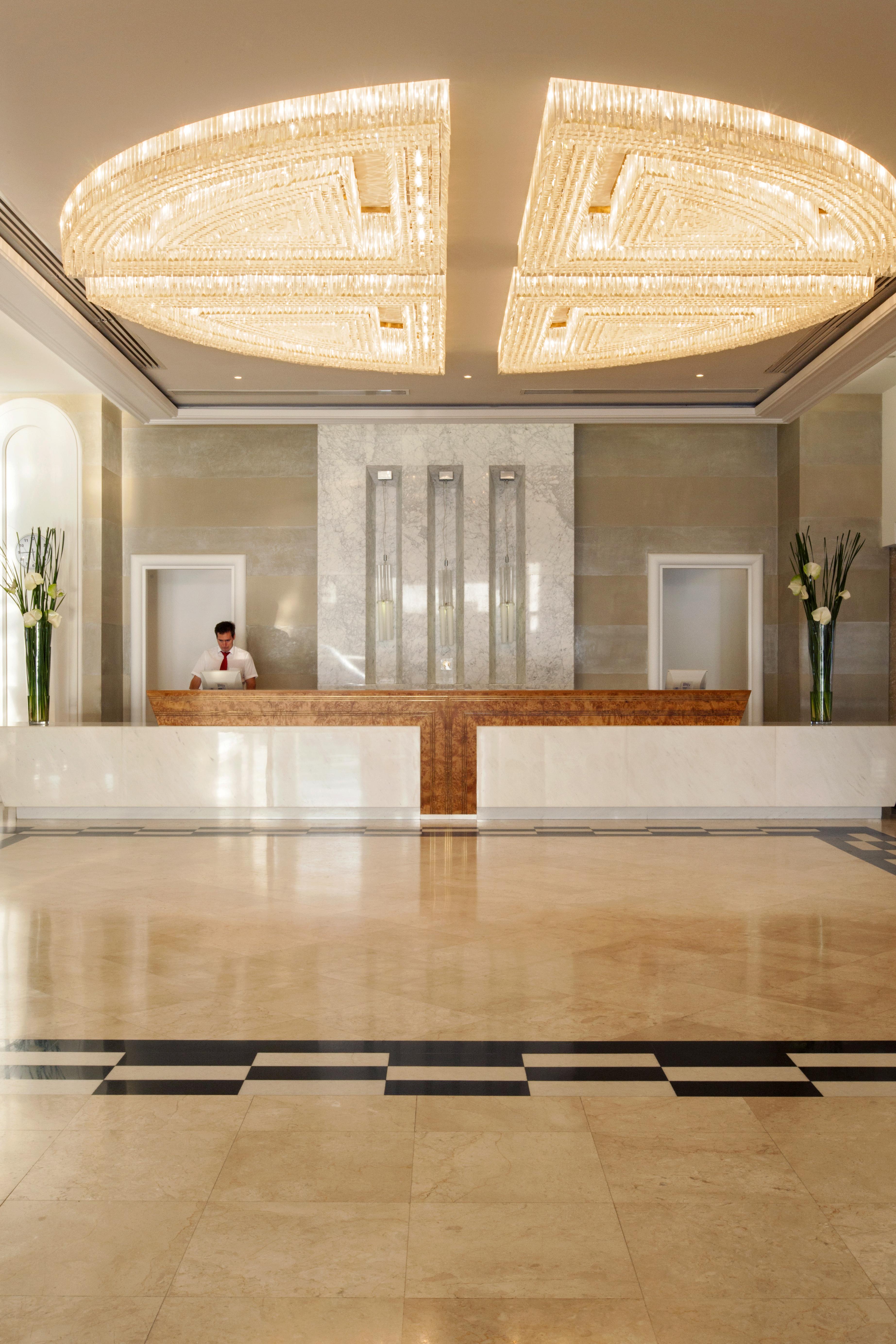 Electra Palace Rhodes Ялисос Екстериор снимка The lobby of the hotel