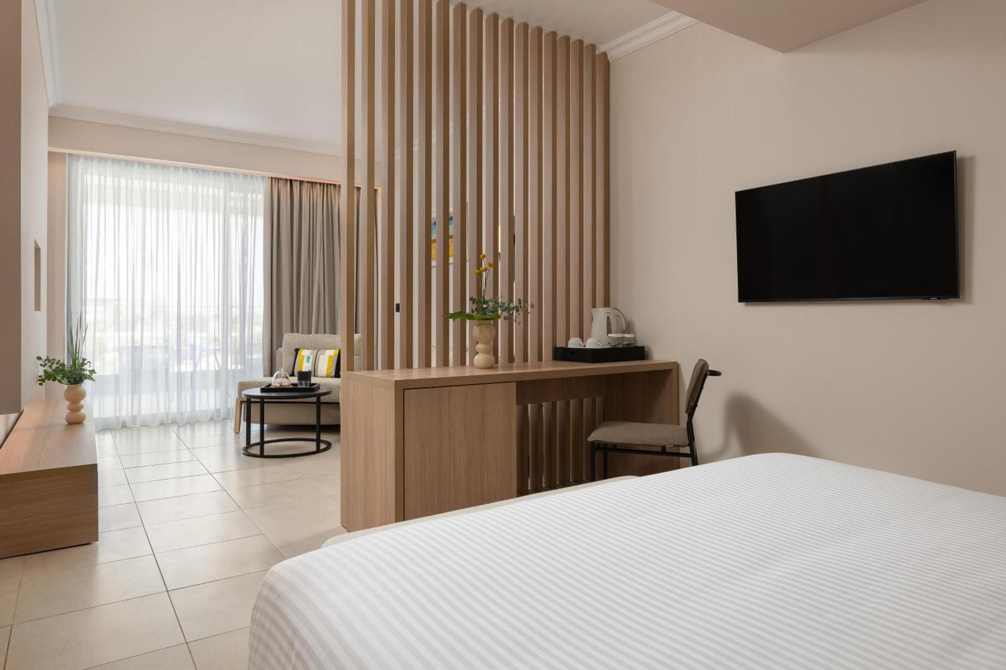 Electra Palace Rhodes Ялисос Екстериор снимка A room at the hotel